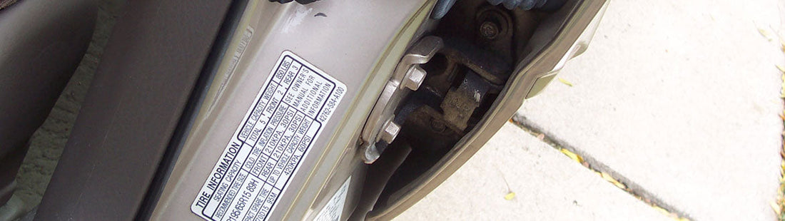 where to find paint code on car